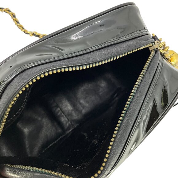 Chanel Vintage Quilted Patent Leather Tassel Camera Bag - Picture 7 of 8